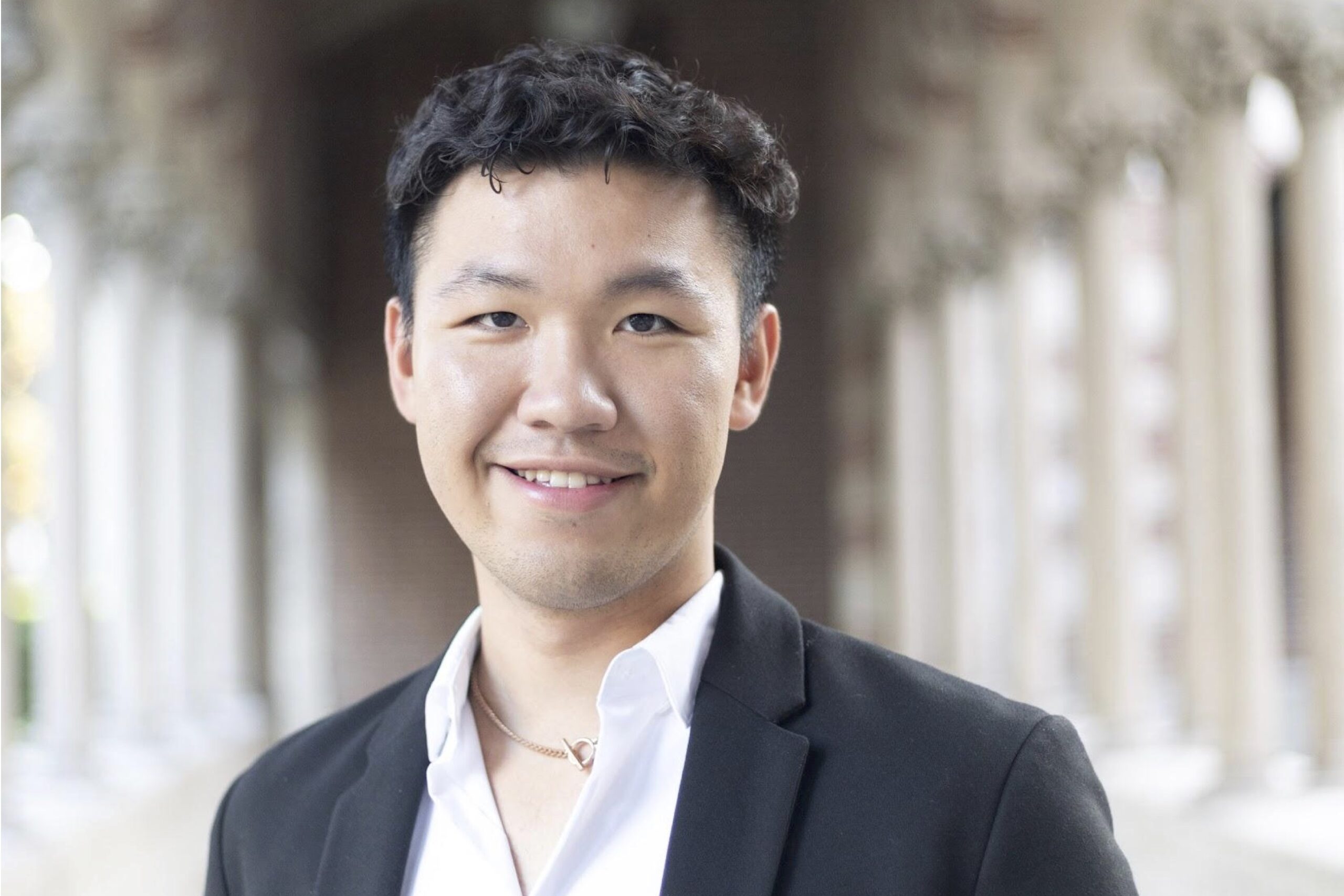 Victor Ye's headshot, a Rising Gen Tech Fellow with Aspen Digital.
