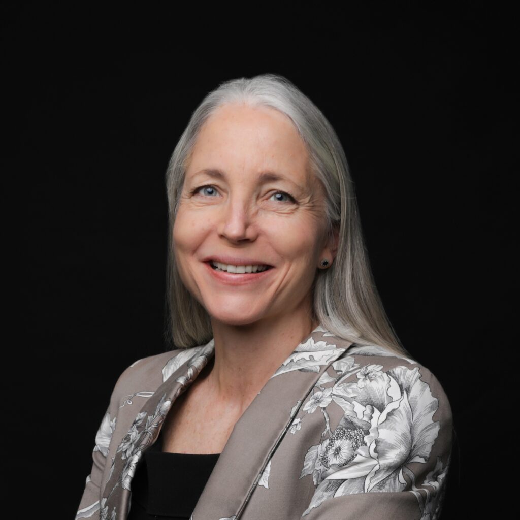 Irene Arias Hofman's headshot.