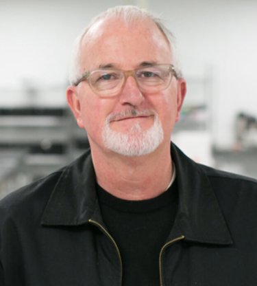 Robert Egger's headshot.