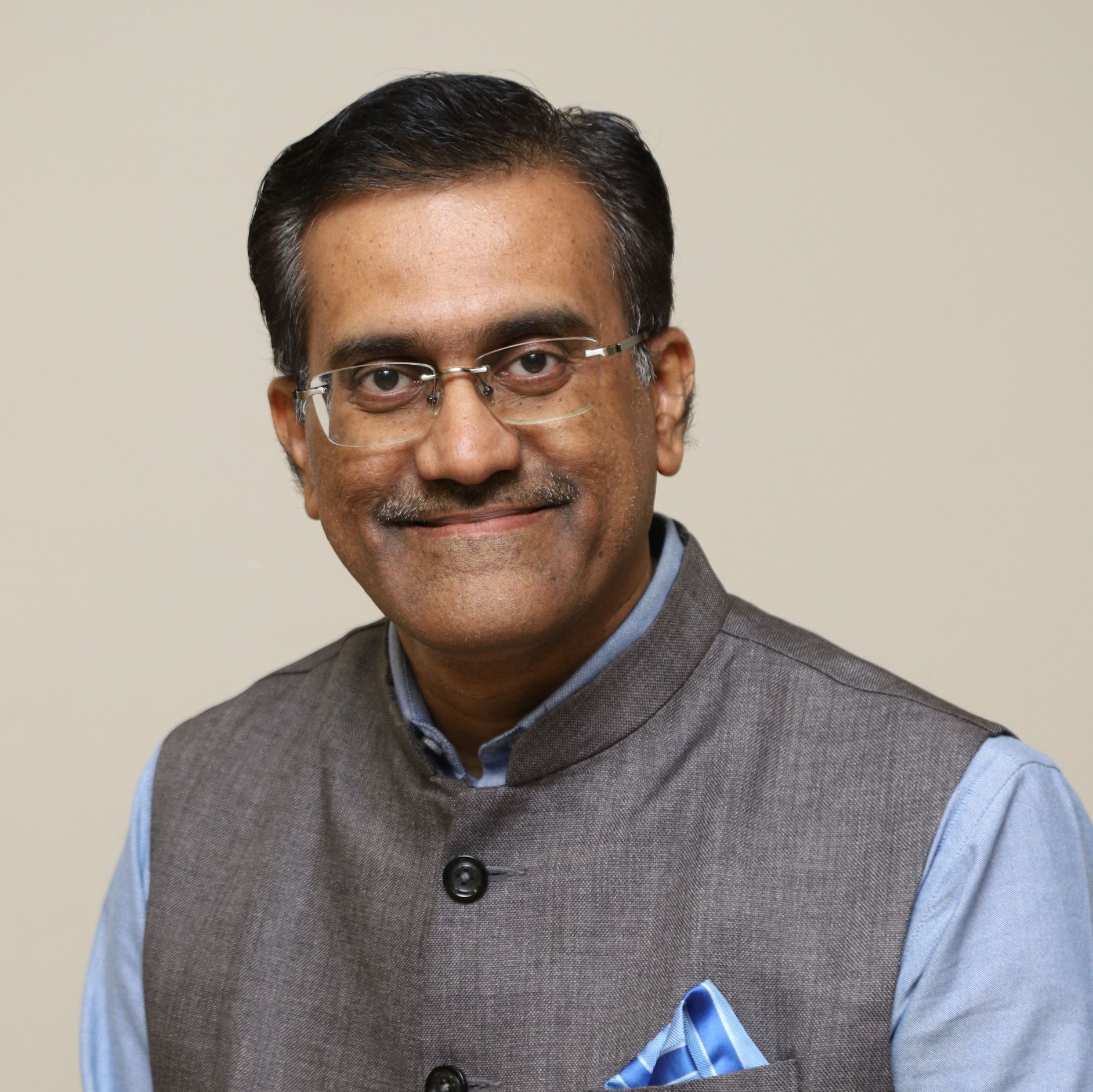 Dr. Sameer Patil's headshot.