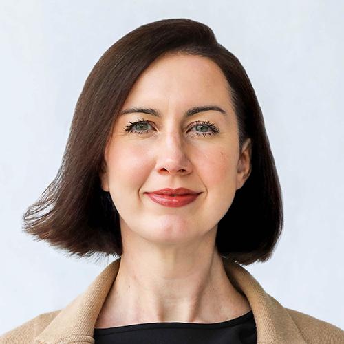 Caitlin Welsh headshot