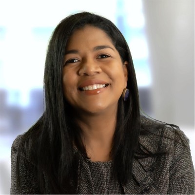 Carmen Ruiz headshot