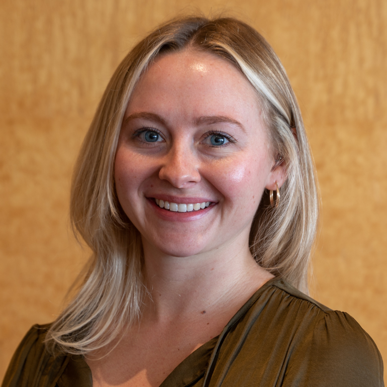 Leah Kellenberger headshot