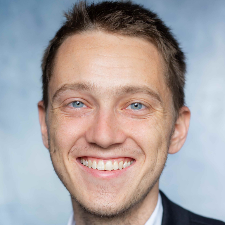 Nicholas Vincent headshot