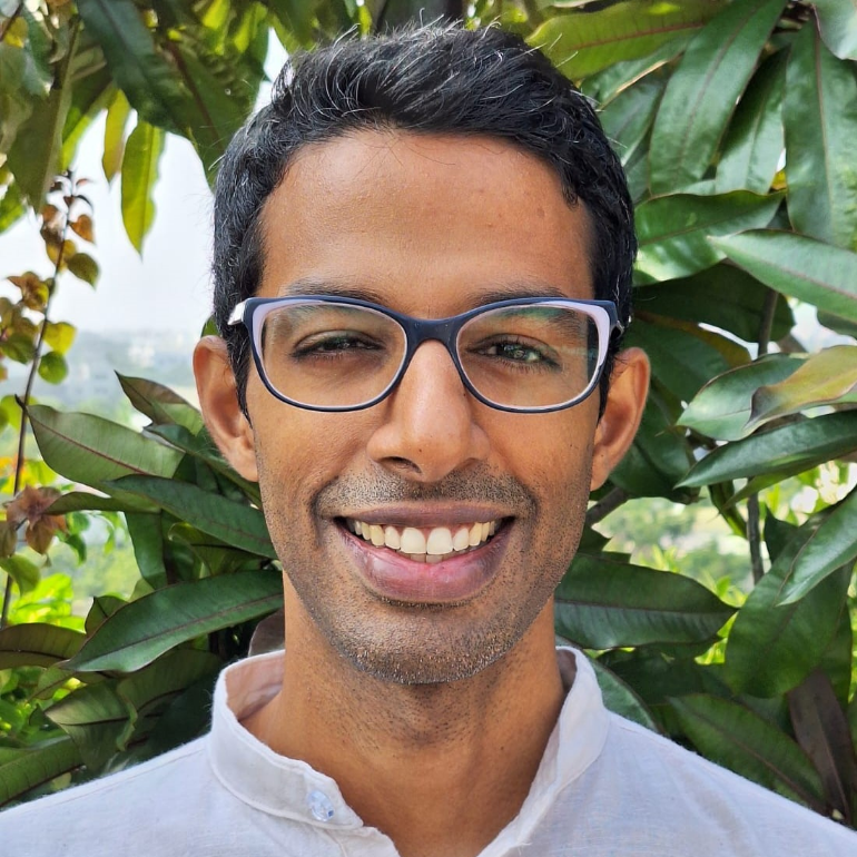 Madhav Vaidyanathan's headshot